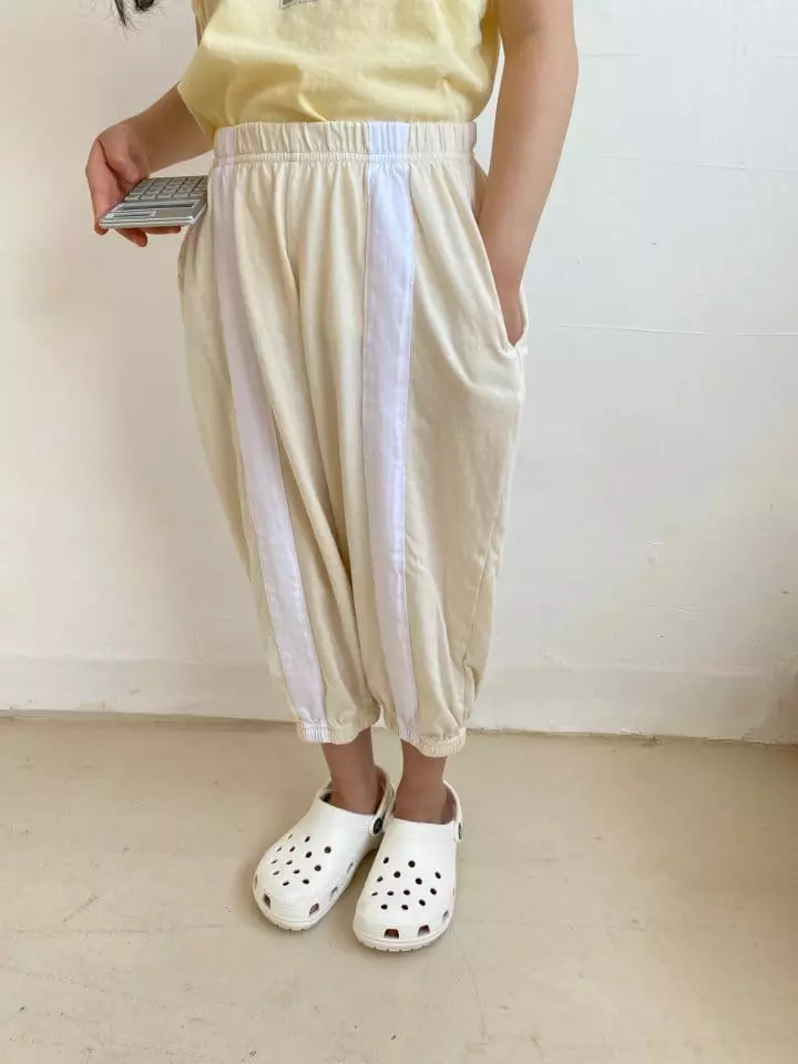 La Chouchou - Korean Children Fashion - #prettylittlegirls - Color Pants - 8