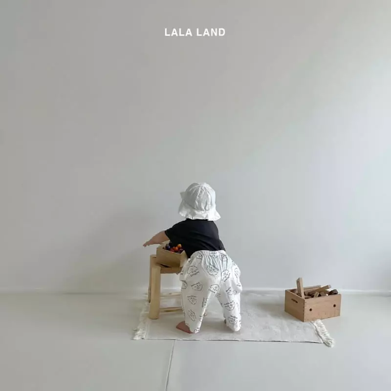 Lalaland - Korean Baby Fashion - #babyoutfit - Bebe Croissant Pants - 4