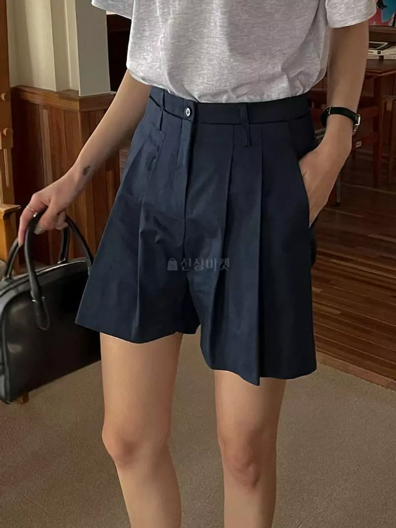 Lefav - Korean Women Fashion - #momslook - Low Shorts
