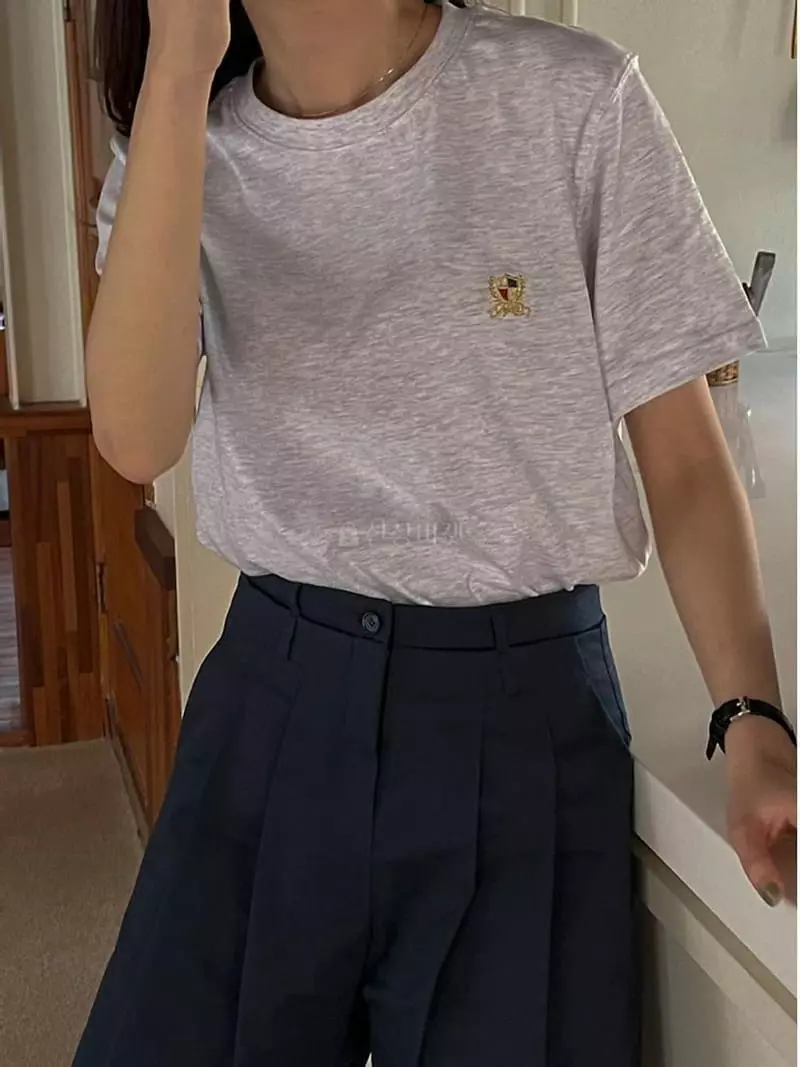 Lefav - Korean Women Fashion - #shopsmall - Le PE Embroidery Tee - 3