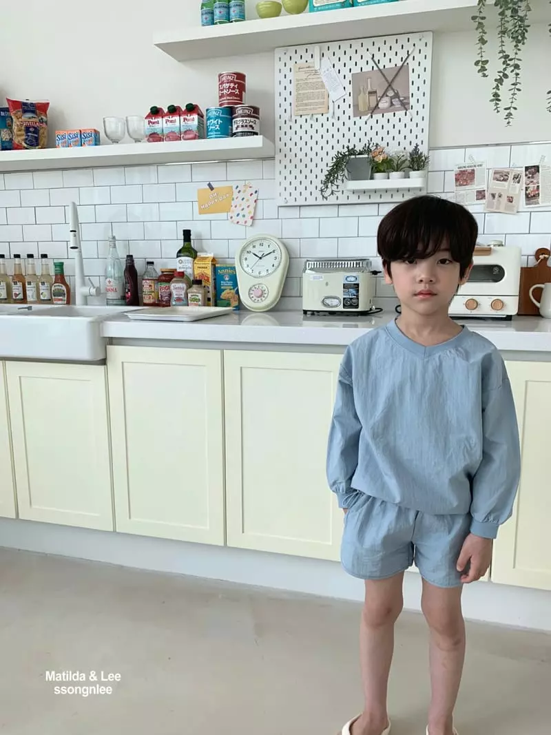 Matilda & Lee - Korean Children Fashion - #childofig - V Top Bottom Set - 7