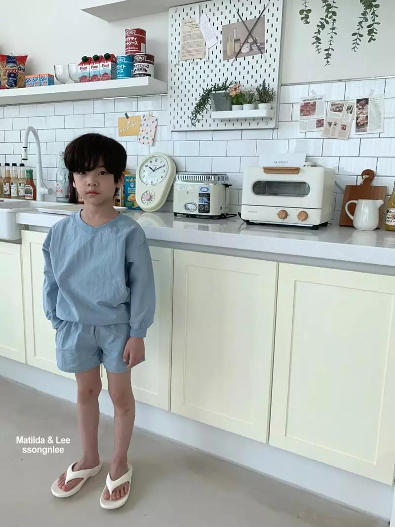 Matilda & Lee - Korean Children Fashion - #childofig - V Top Bottom Set - 8