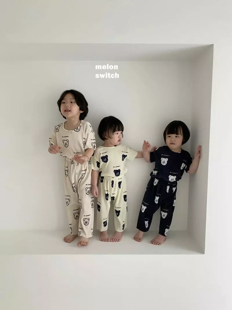 Melon Switch - Korean Children Fashion - #kidsshorts - Bear Bear Pleats Top Bottom Set - 6