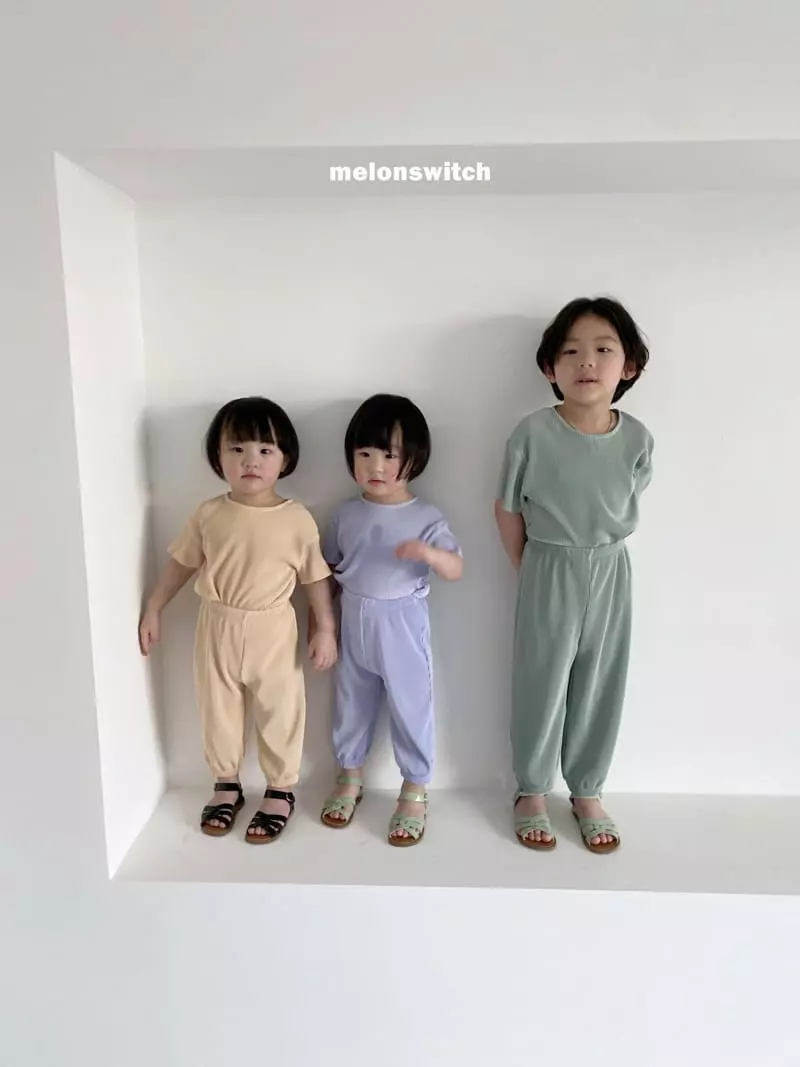 Melon Switch - Korean Children Fashion - #kidsshorts - Pleats Jogger Pants - 2