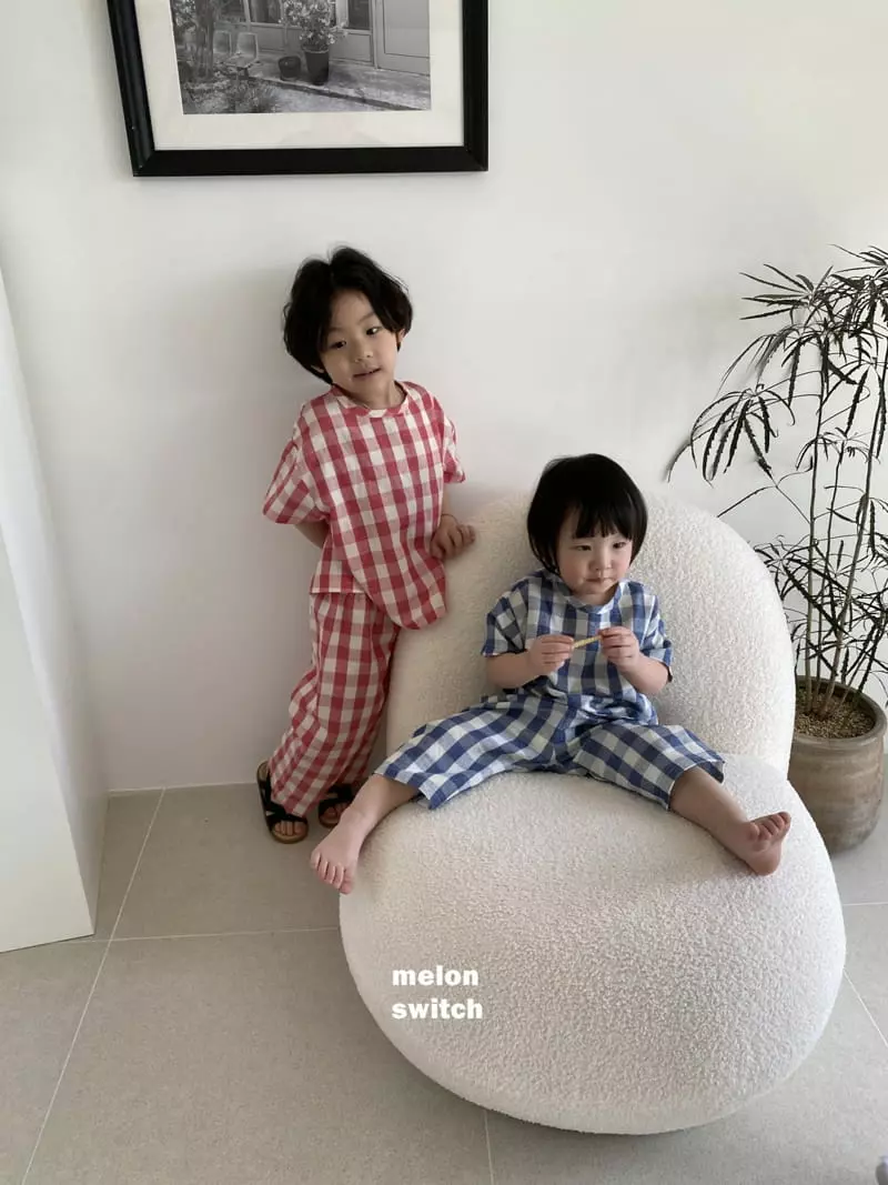 Melon Switch - Korean Children Fashion - #kidsstore - Cream Check Top Bottom Set - 9