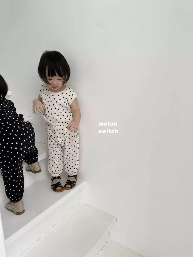 Melon Switch - Korean Children Fashion - #littlefashionista - Dot Pleats Top Bottom Set - 7
