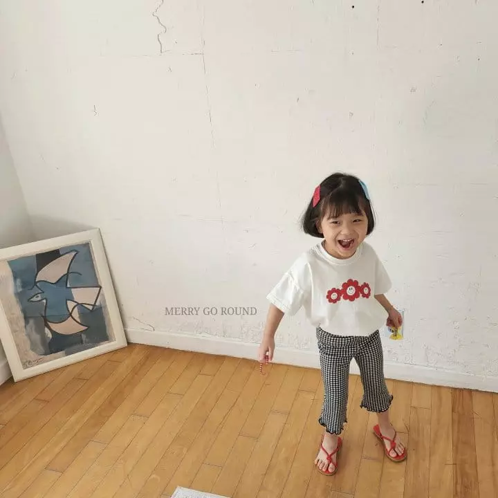 Merry Go Round - Korean Children Fashion - #kidsshorts - Flower Tee
