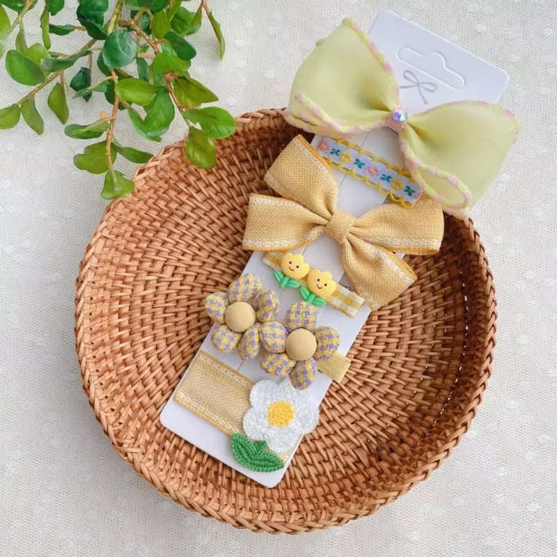 Mins - Korean Children Fashion - #designkidswear - Yellow Stitch Hairpin Set - 4