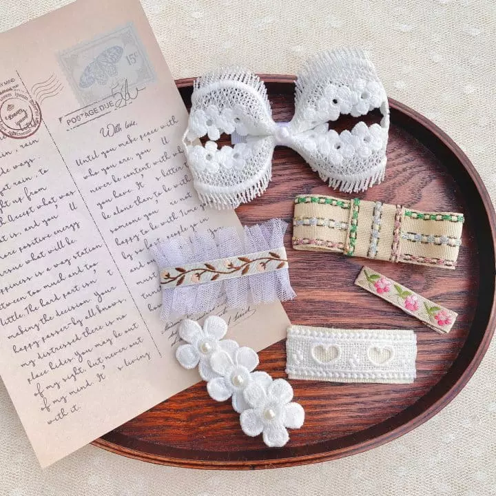 Mins - Korean Children Fashion - #kidsstore - Azel Lace Hiarpin Set