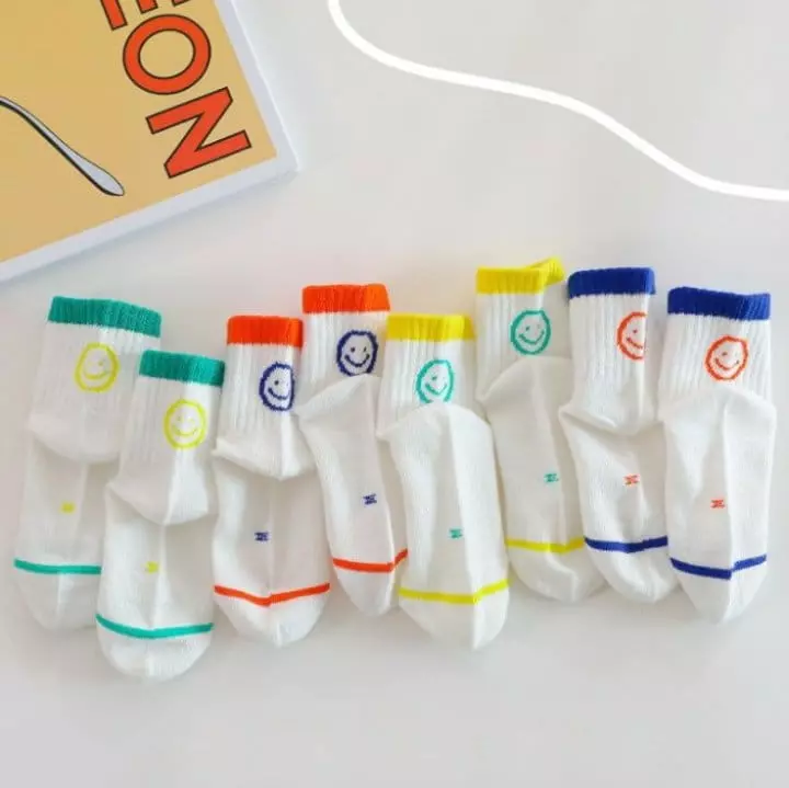 Miso - Korean Children Fashion - #littlefashionista - Crayon Smile Socks Set