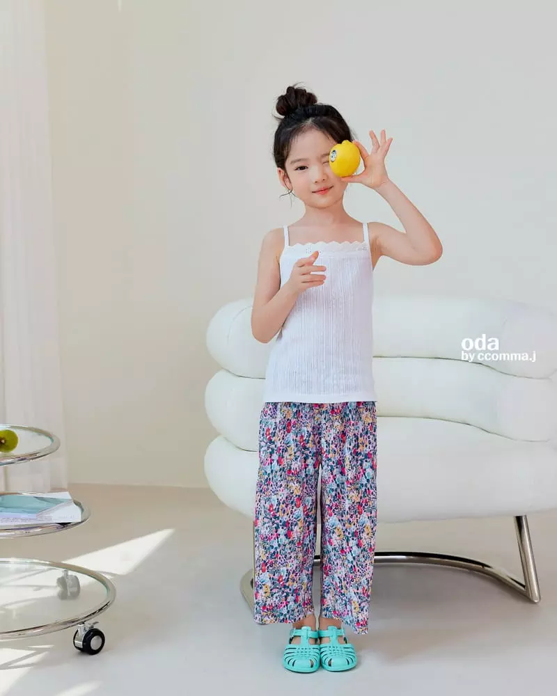 Oda - Korean Children Fashion - #kidsshorts - Flower Pleats Pants - 4