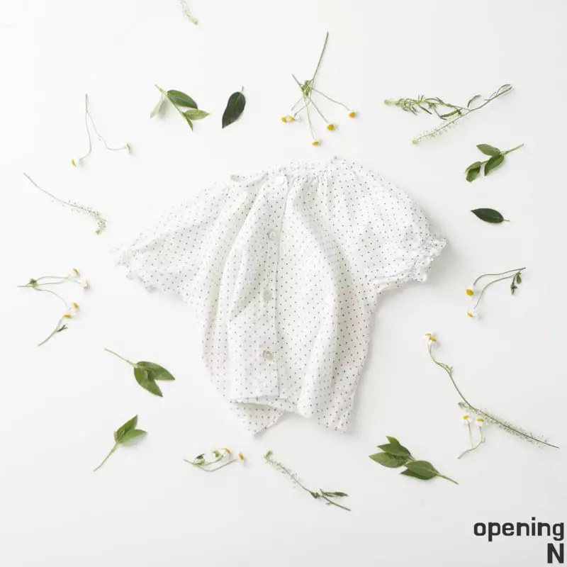 Opening & - Korean Children Fashion - #prettylittlegirls - Linen Dot Blouse