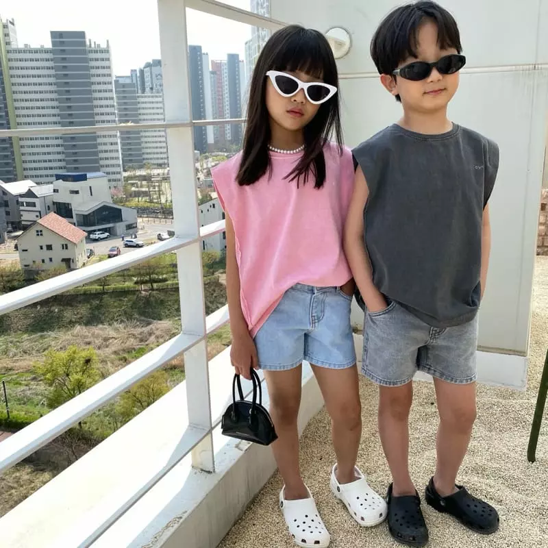 Our - Korean Children Fashion - #minifashionista - After Paint Boxy Sleeveless - 6