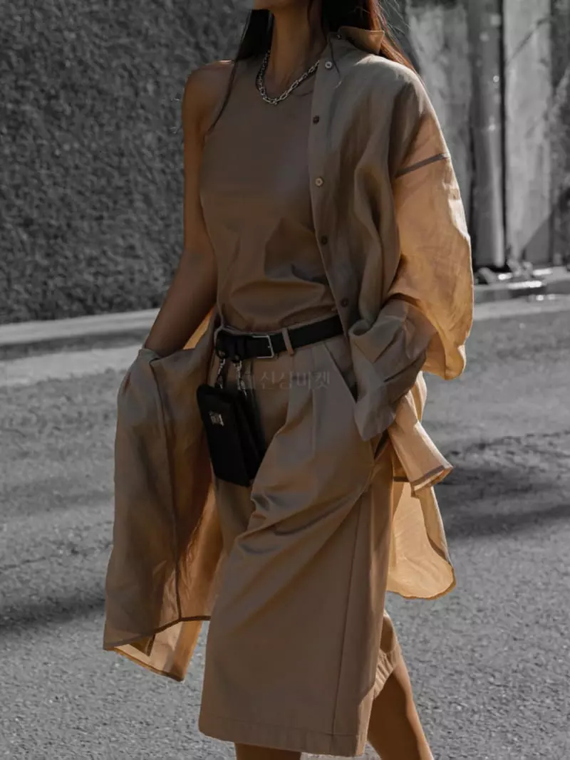 Paper Moon - Korean Women Fashion - #momslook - Vivid Over Size Linen Button Down Shirt - 3