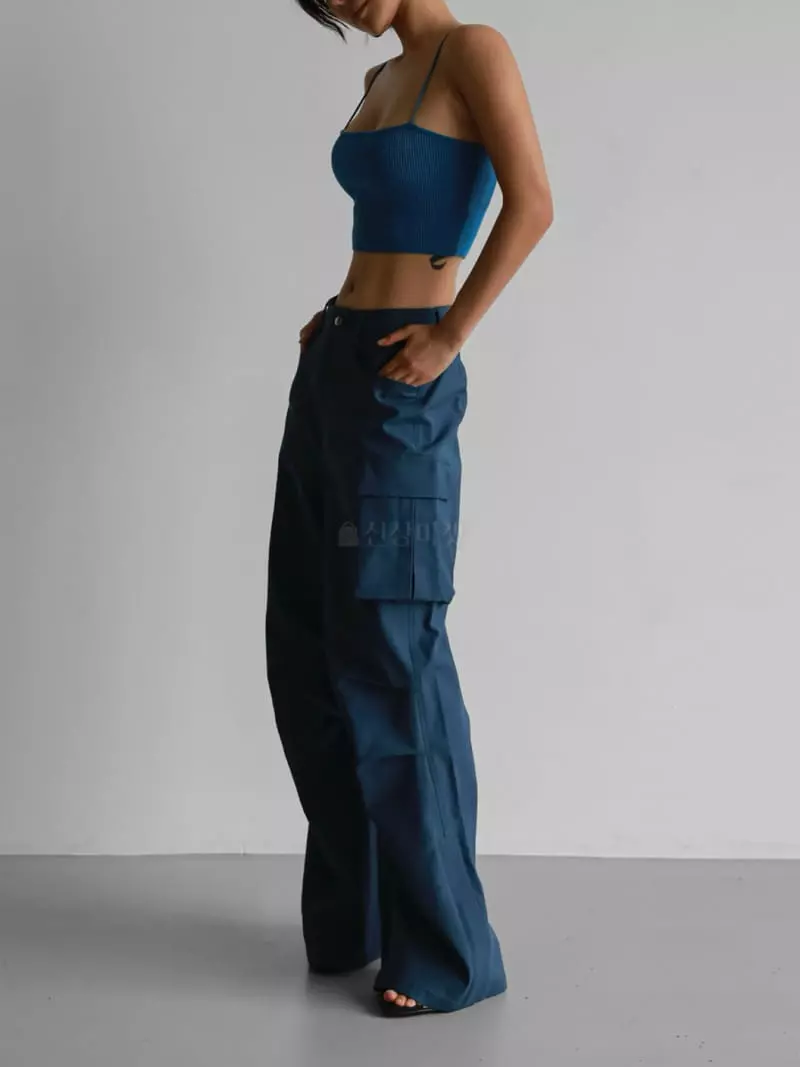 Paper Moon - Korean Women Fashion - #vintageinspired - Shoulder Strap Knit Crop Top