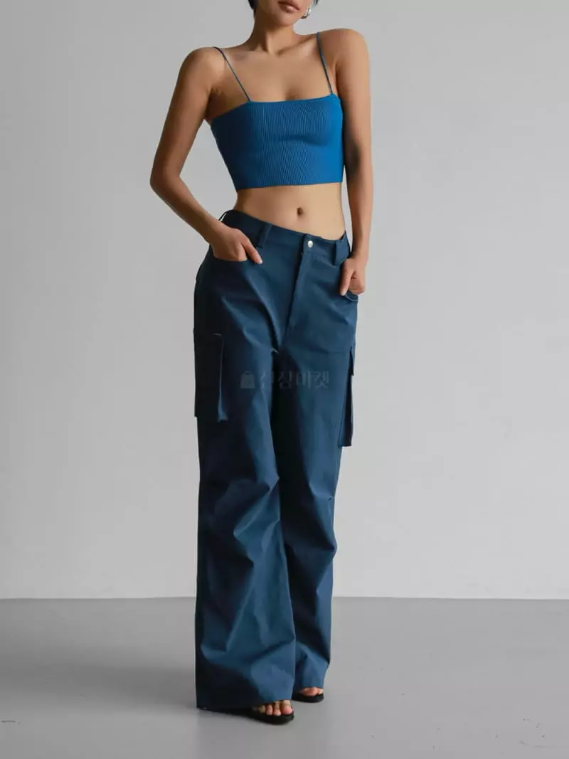 Paper Moon - Korean Women Fashion - #vintagekidsstyle - Shoulder Strap Knit Crop Top - 2