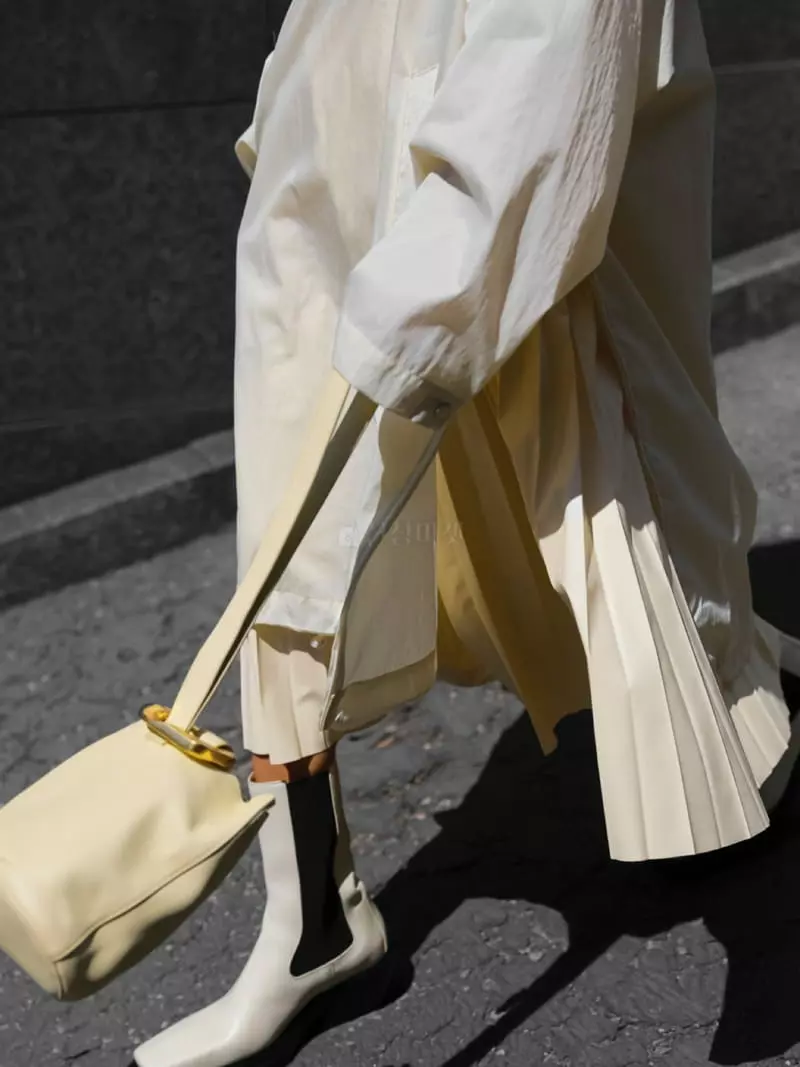 Paper Moon - Korean Women Fashion - #momslook - Leather Plare Skirt - 4