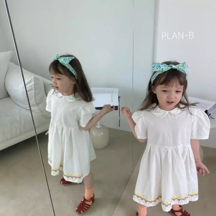 Plan B - Korean Children Fashion - #magicofchildhood - Smooth Flower Embroidery One-piece - 10