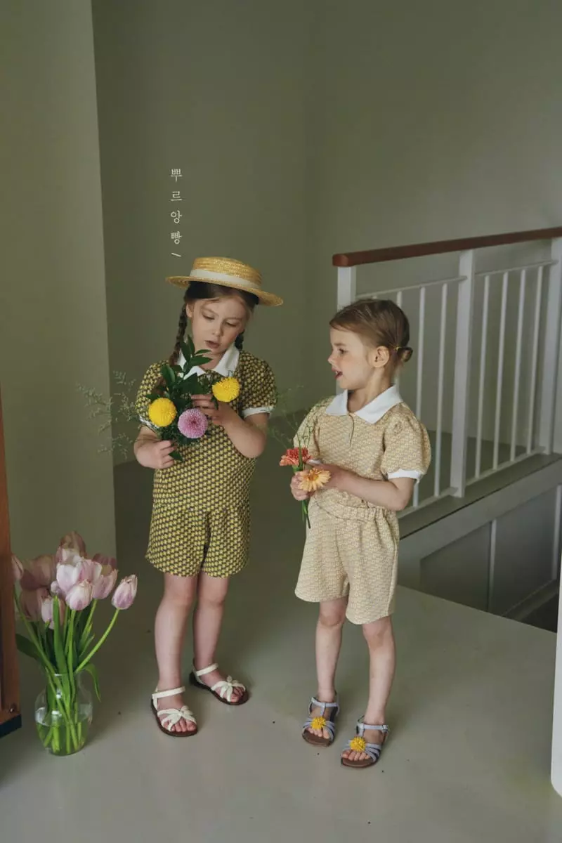 Pourenfant - Korean Children Fashion - #childofig - Daisy Knit Top Bottom Set - 11