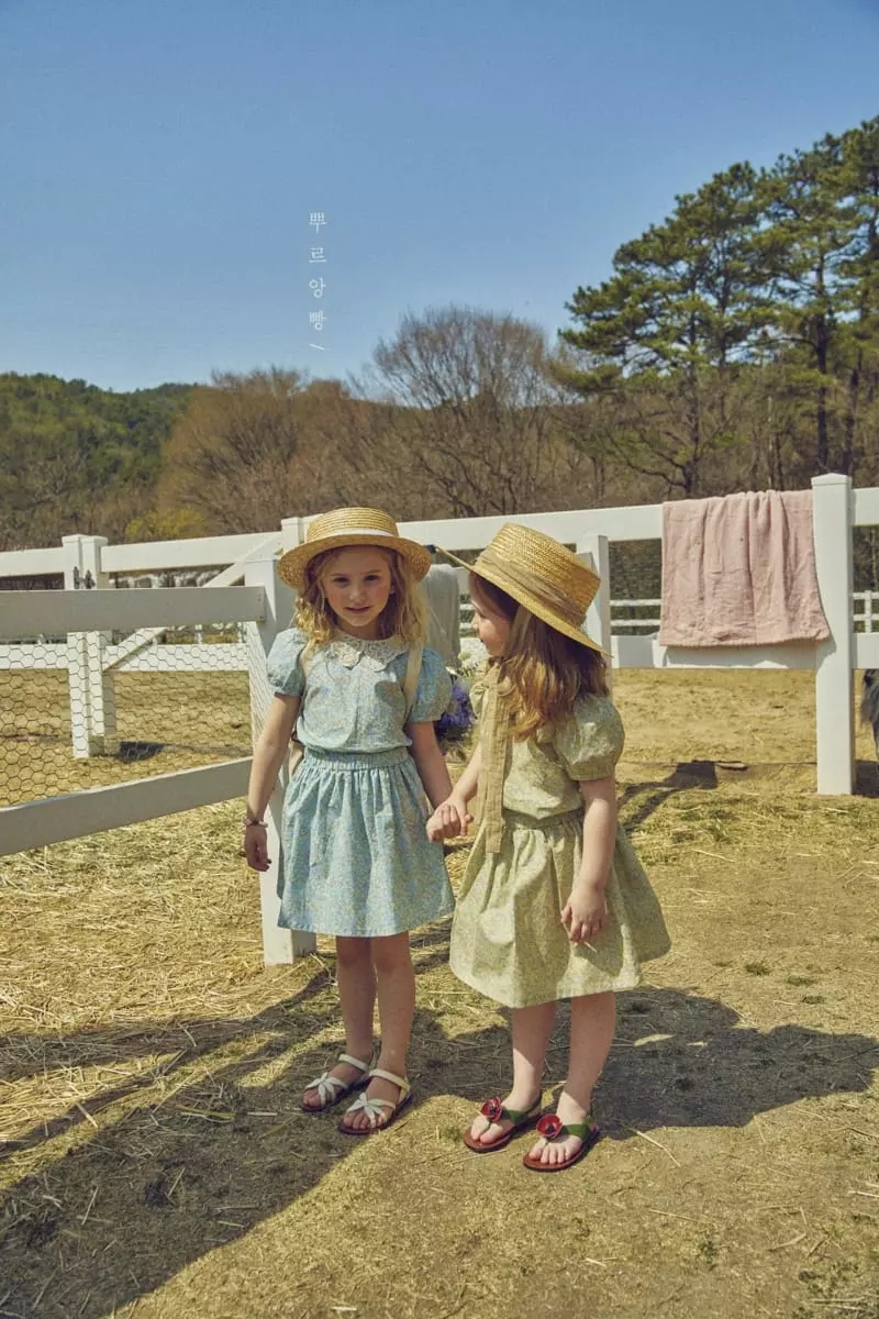 Pourenfant - Korean Children Fashion - #childrensboutique - Judro Lace Collar Top Bottom Set - 11
