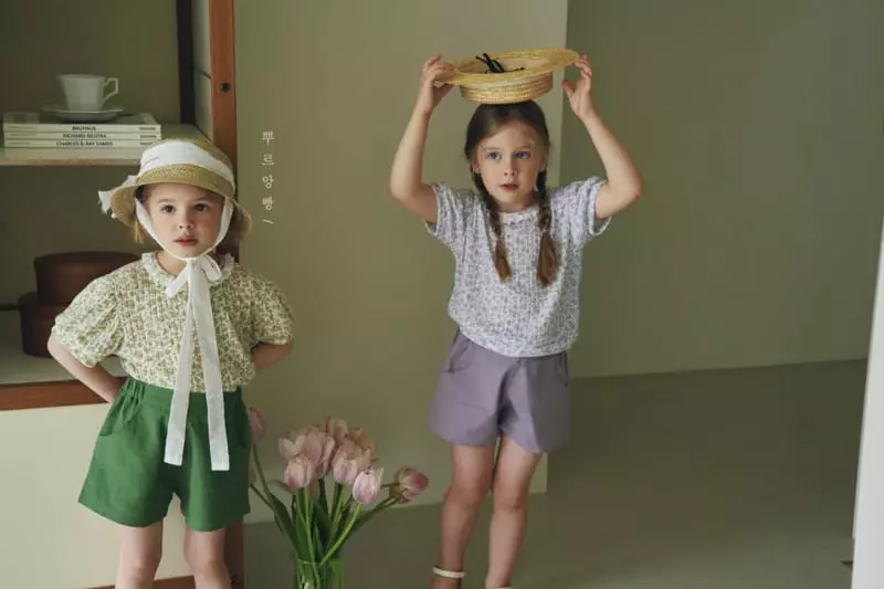 Pourenfant - Korean Children Fashion - #kidsshorts - Eblin Lace Collar Knit Tee - 12