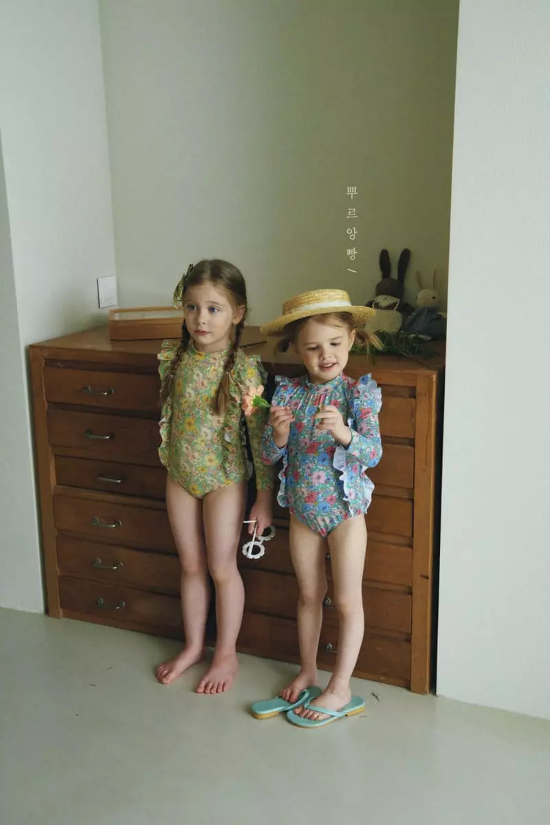 Pourenfant - Korean Children Fashion - #kidsshorts - Lorelei Rashguard - 11