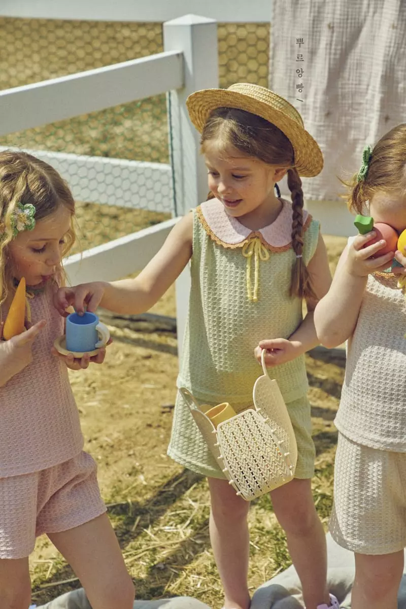 Pourenfant - Korean Children Fashion - #kidzfashiontrend - Alin Knit Sleeveless Top Bottom Set - 8
