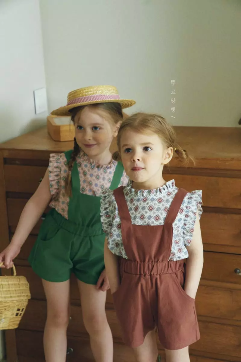 Pourenfant - Korean Children Fashion - #magicofchildhood - Elisa Frill Blouse