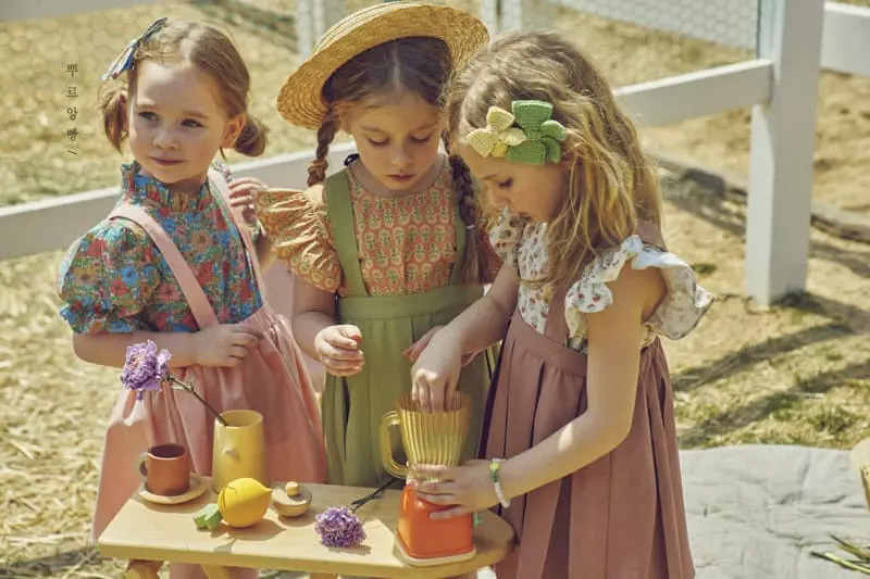 Pourenfant - Korean Children Fashion - #magicofchildhood - Lorelei Puff Blouse - 9
