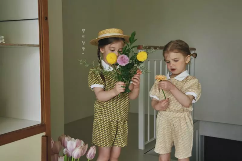 Pourenfant - Korean Children Fashion - #minifashionista - Daisy Knit Top Bottom Set - 9