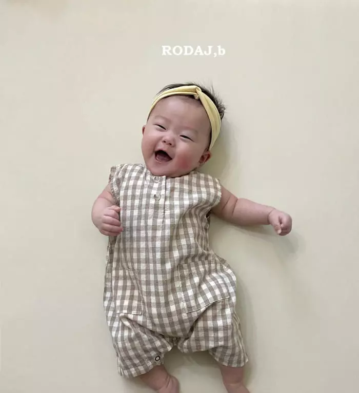 Roda J - Korean Baby Fashion - #babywear - Picnic Bodysuit - 2