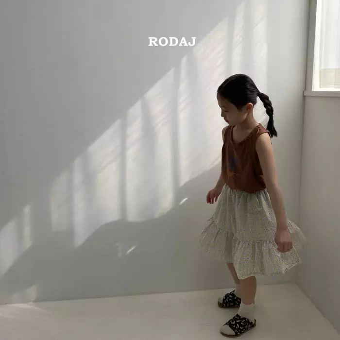 Roda J - Korean Children Fashion - #childofig - Alpa Sleeveless - 12