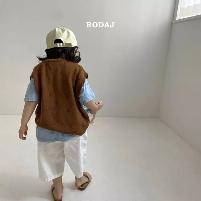 Roda J - Korean Children Fashion - #littlefashionista - Beti Knit Vest - 11