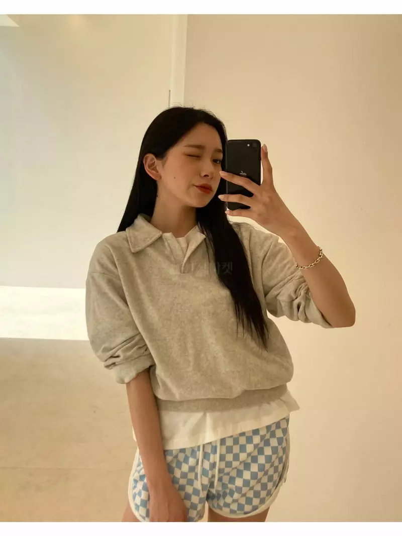Sllow - Korean Women Fashion - #momslook - Terry Open Collar Tee - 7