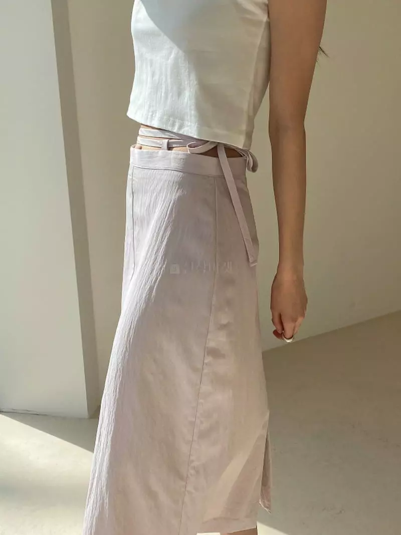 Sllow - Korean Women Fashion - #romanticstyle - Strap Waist Mini Skirt - 7