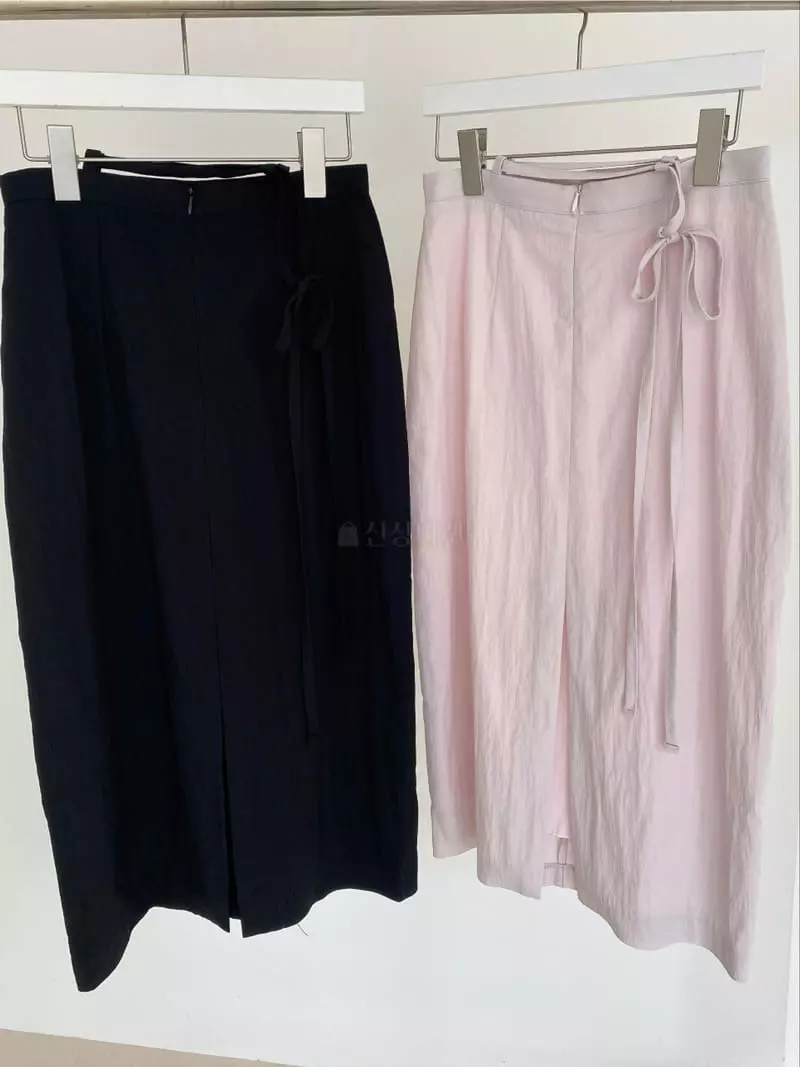 Sllow - Korean Women Fashion - #vintageinspired - Strap Waist Mini Skirt - 3