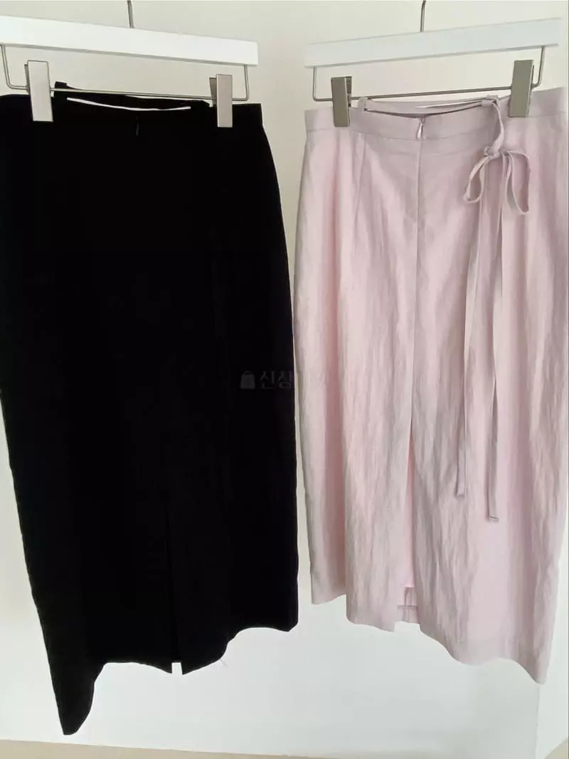 Sllow - Korean Women Fashion - #vintageinspired - Strap Waist Mini Skirt - 4