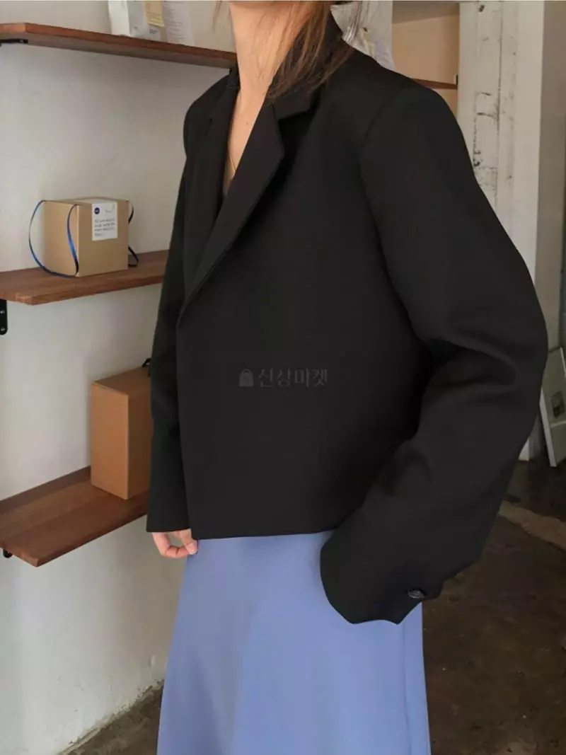 Sllow - Korean Women Fashion - #momslook - Hidden Double Crop Jacket - 4
