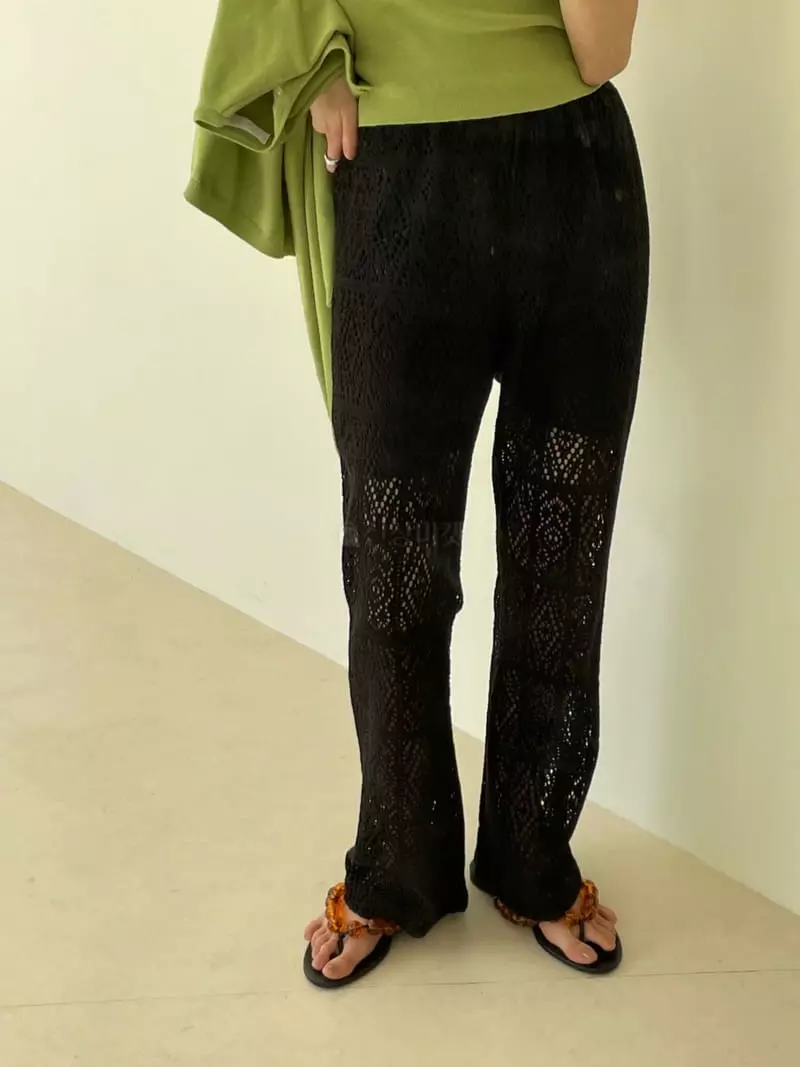 Sllow - Korean Women Fashion - #womensfashion - Cloche Plare Pants