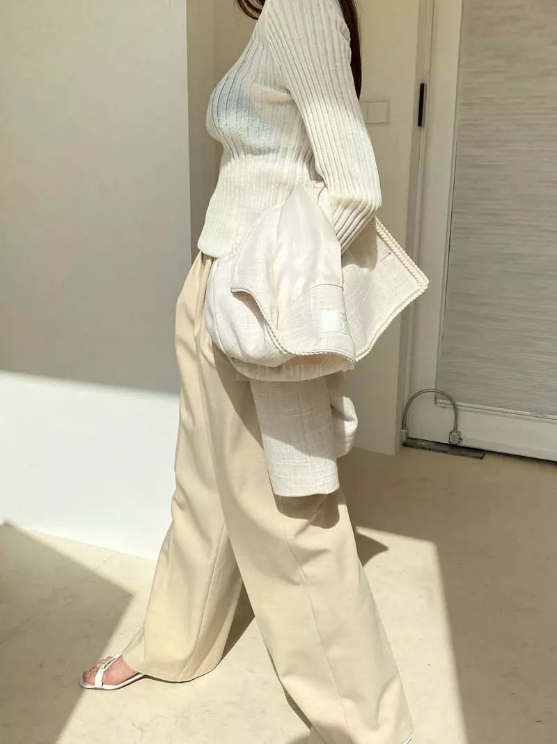 Sllow - Korean Women Fashion - #womensfashion - Aire Pleats Knit