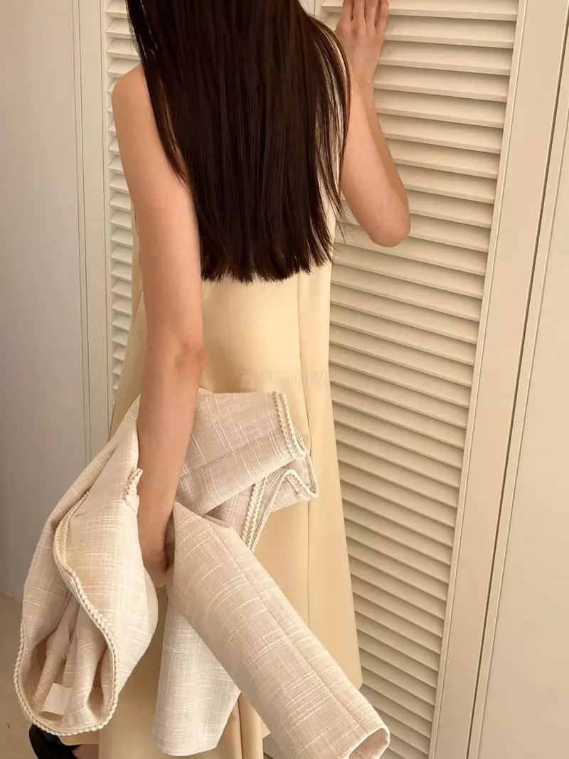 Sllow - Korean Women Fashion - #womensfashion - Light Me Twid Jacket
