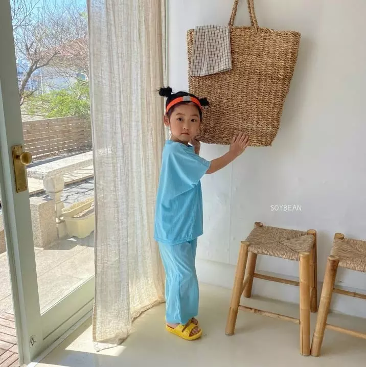Soybean - Korean Children Fashion - #prettylittlegirls - Wind Pleats Top Bottom Set - 3