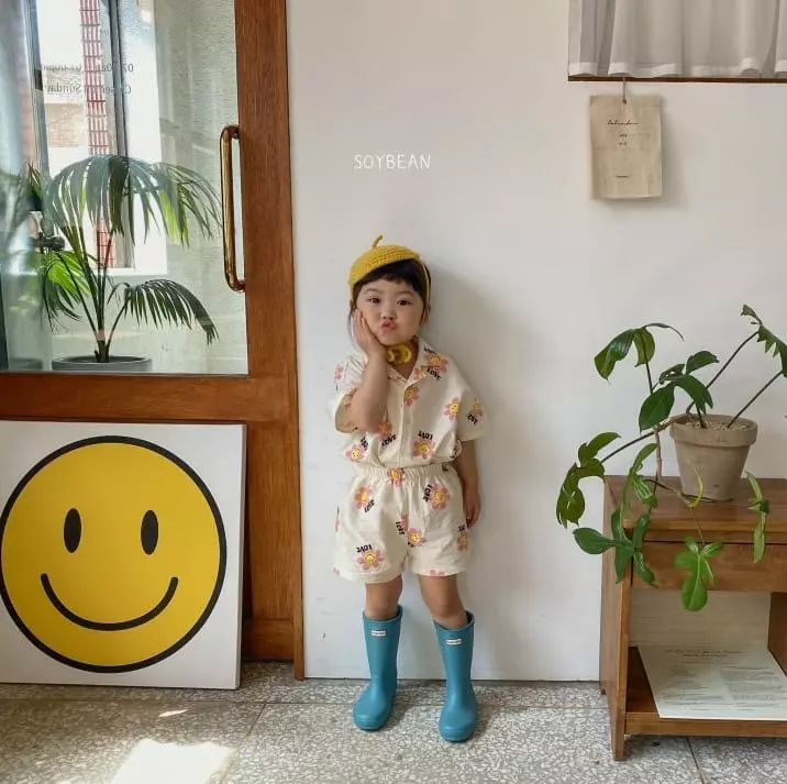 Soybean - Korean Children Fashion - #toddlerclothing - Washing Smile Top Bottom Set - 2