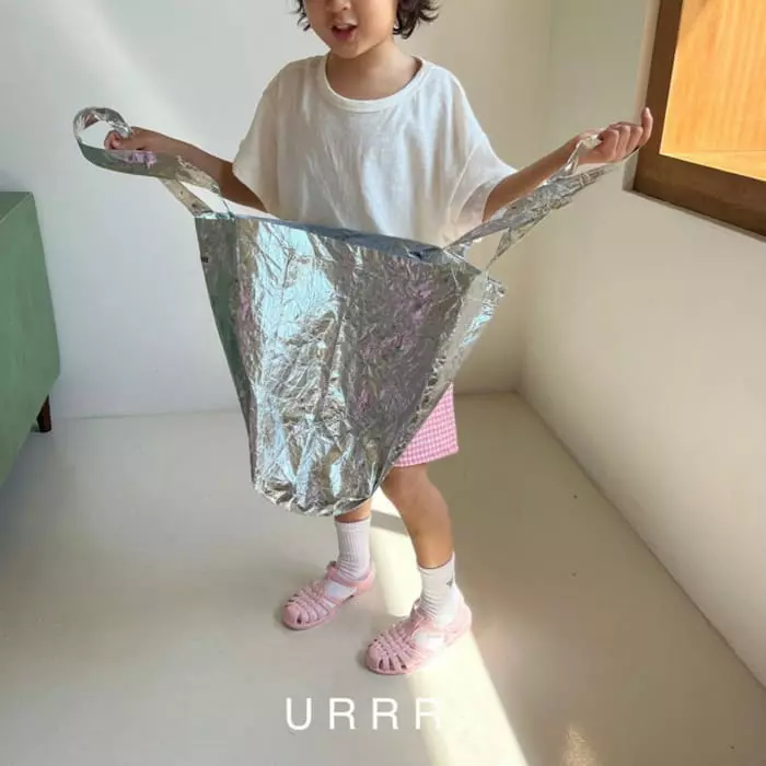 Urrr - Korean Children Fashion - #littlefashionista - Butter Tee - 12
