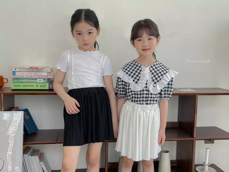 a-Market - Korean Children Fashion - #childrensboutique - Lace Check Collar Blouse - 12