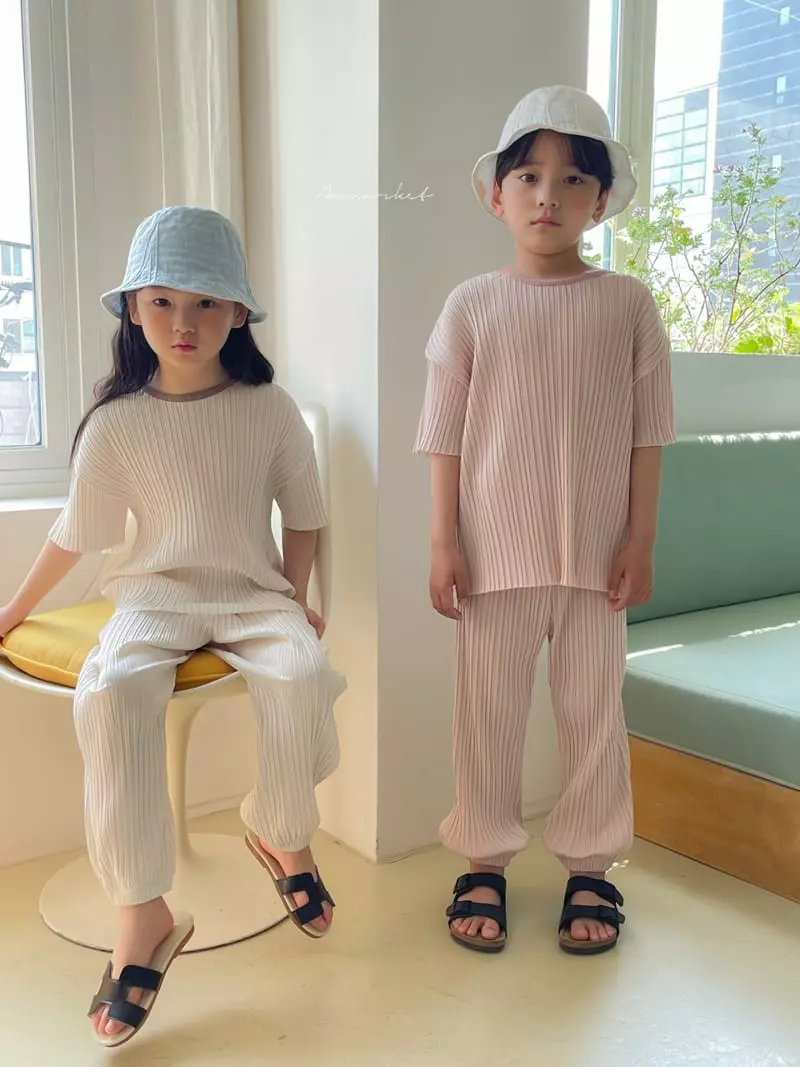 a-Market - Korean Children Fashion - #childrensboutique - Pleats Top Bottom Set - 4