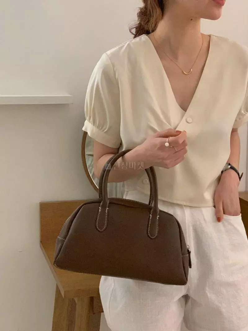 A-Me - Korean Women Fashion - #momslook - Hands Blouse - 3
