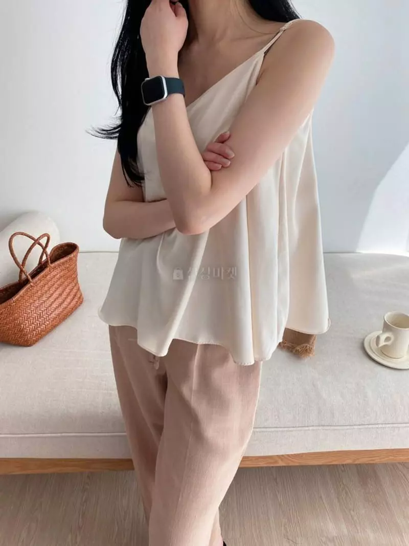 A-Me - Korean Women Fashion - #momslook - Satin Sleeveless