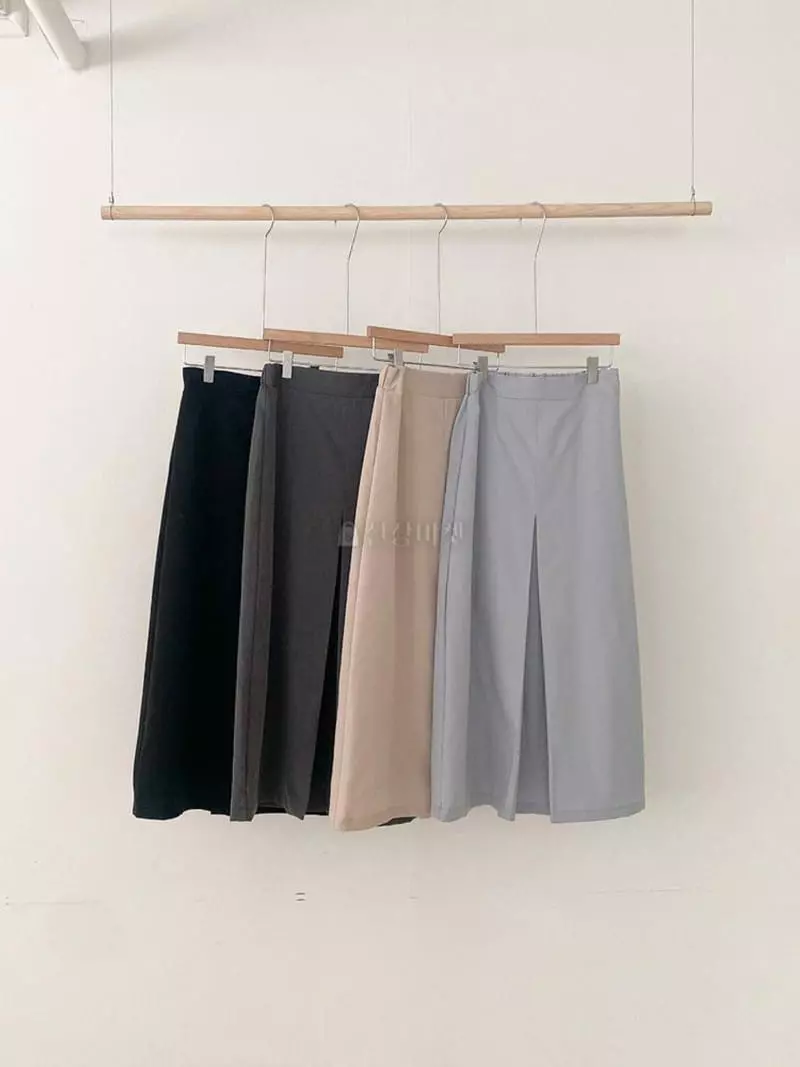 A-Me - Korean Women Fashion - #momslook - Slit Long Skirt - 4