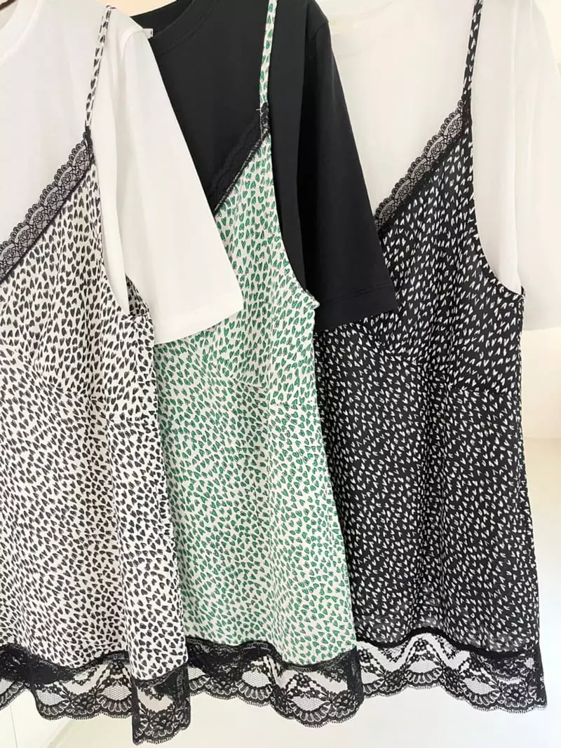 Ablering - Korean Women Fashion - #womensfashion - Heart Sleevelsss Set - 4